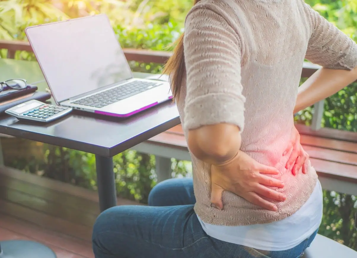 Back Pain Naperville - Camelback Medical Centers